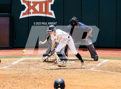 Thumbnail 1 in Lake Creek vs. Canyon (UIL 5A Softball Final) photogallery.