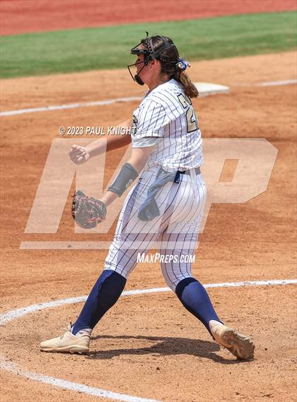 Thumbnail 3 in Lake Creek vs. Canyon (UIL 5A Softball Final) photogallery.
