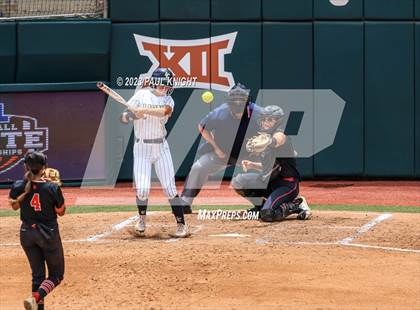 Thumbnail 1 in Lake Creek vs. Canyon (UIL 5A Softball Final) photogallery.