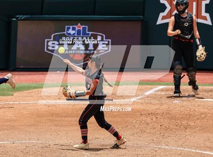 Thumbnail 3 in Lake Creek vs. Canyon (UIL 5A Softball Final) photogallery.