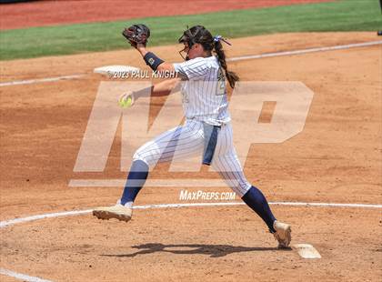 Thumbnail 3 in Lake Creek vs. Canyon (UIL 5A Softball Final) photogallery.