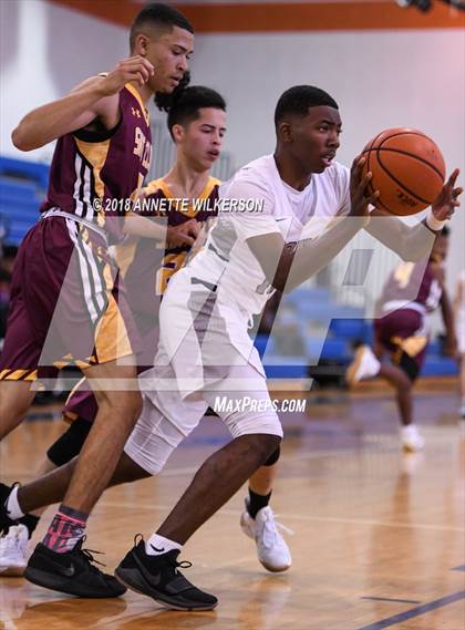 Thumbnail 3 in Foundation Academy vs. St. Cloud (Cancer Awareness Classic) photogallery.