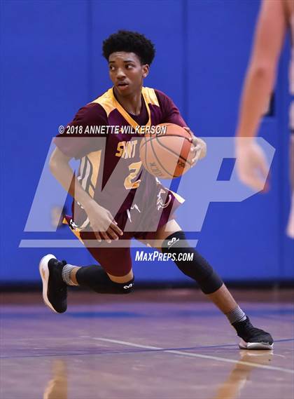 Thumbnail 2 in Foundation Academy vs. St. Cloud (Cancer Awareness Classic) photogallery.