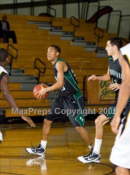 Thumbnail 2 in Kingwood Park vs. Marshall (McDonalds Texas Invitational) photogallery.