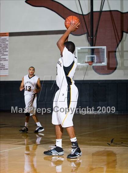 Thumbnail 1 in Kingwood Park vs. Marshall (McDonalds Texas Invitational) photogallery.