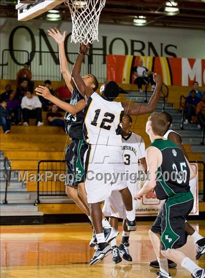 Thumbnail 3 in Kingwood Park vs. Marshall (McDonalds Texas Invitational) photogallery.