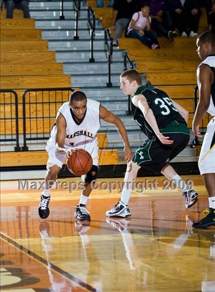 Thumbnail 1 in Kingwood Park vs. Marshall (McDonalds Texas Invitational) photogallery.