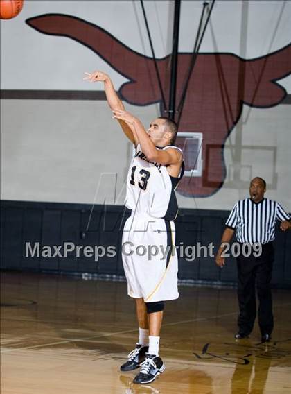Thumbnail 1 in Kingwood Park vs. Marshall (McDonalds Texas Invitational) photogallery.