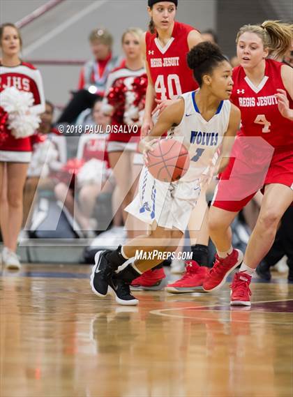 Thumbnail 2 in Grandview vs. Regis Jesuit (CHSSA 5A State Final) photogallery.