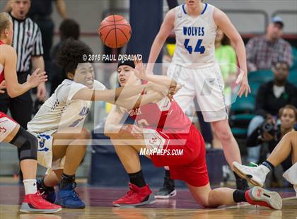 Thumbnail 3 in Grandview vs. Regis Jesuit (CHSSA 5A State Final) photogallery.