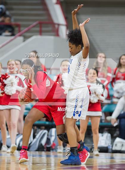 Thumbnail 2 in Grandview vs. Regis Jesuit (CHSSA 5A State Final) photogallery.