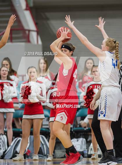 Thumbnail 2 in Grandview vs. Regis Jesuit (CHSSA 5A State Final) photogallery.