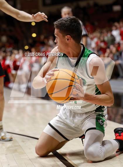 Thumbnail 1 in Payson vs. Hurricane (UHSAA 4A Semifinal) photogallery.