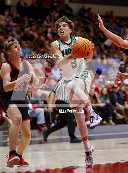 Thumbnail 2 in Payson vs. Hurricane (UHSAA 4A Semifinal) photogallery.