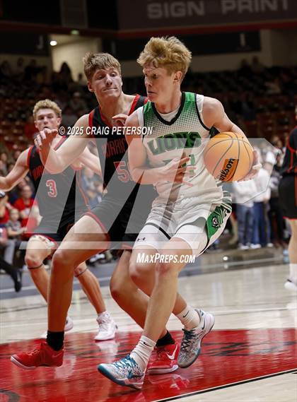 Thumbnail 1 in Payson vs. Hurricane (UHSAA 4A Semifinal) photogallery.