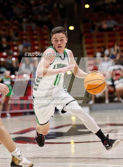 Thumbnail 2 in Payson vs. Hurricane (UHSAA 4A Semifinal) photogallery.