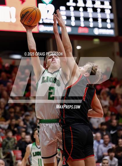 Thumbnail 2 in Payson vs. Hurricane (UHSAA 4A Semifinal) photogallery.