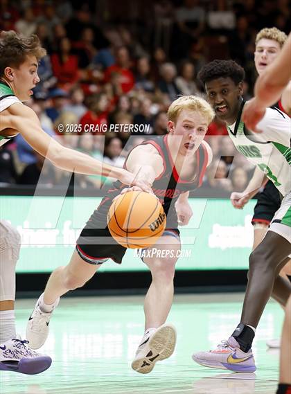 Thumbnail 2 in Payson vs. Hurricane (UHSAA 4A Semifinal) photogallery.