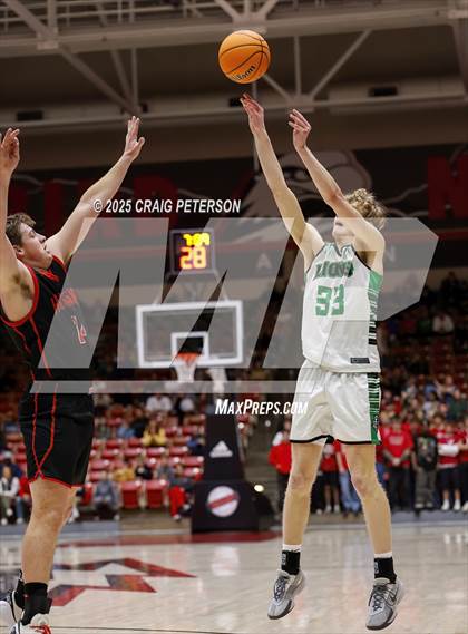 Thumbnail 1 in Payson vs. Hurricane (UHSAA 4A Semifinal) photogallery.