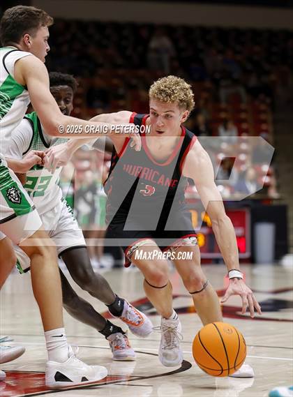 Thumbnail 2 in Payson vs. Hurricane (UHSAA 4A Semifinal) photogallery.