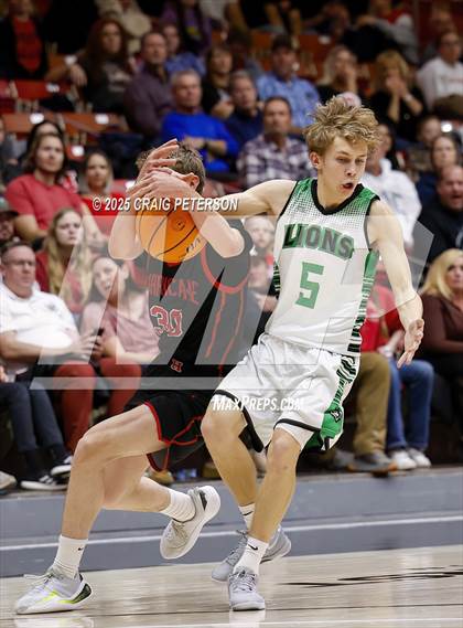 Thumbnail 2 in Payson vs. Hurricane (UHSAA 4A Semifinal) photogallery.