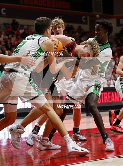 Thumbnail 3 in Payson vs. Hurricane (UHSAA 4A Semifinal) photogallery.