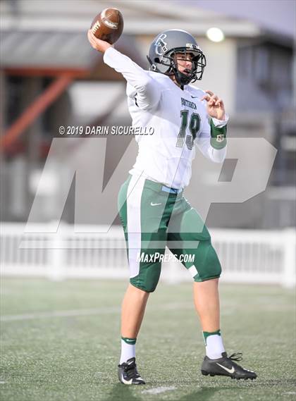 Thumbnail 2 in Calvary Chapel vs. Brethren Christian photogallery.