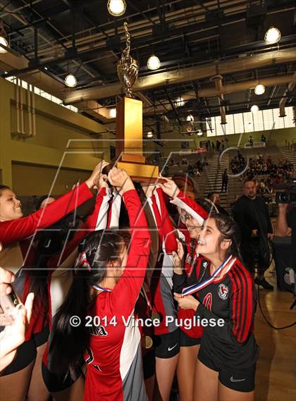 Thumbnail 3 in Verdugo Hills vs. Franklin (CIF L.A.C.S. D3 Final) photogallery.