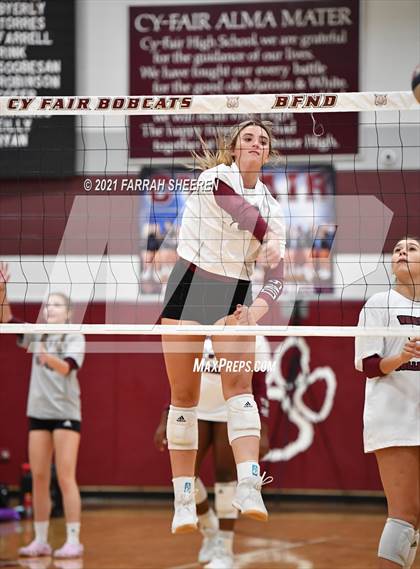 Thumbnail 3 in Cypress Ridge @ Cy-Fair photogallery.