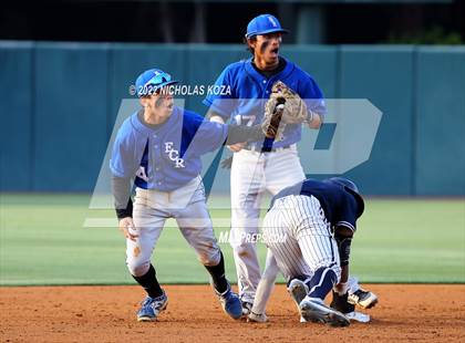 Thumbnail 2 in Birmingham vs. El Camino Real (LACS Semi-final Open Division) photogallery.