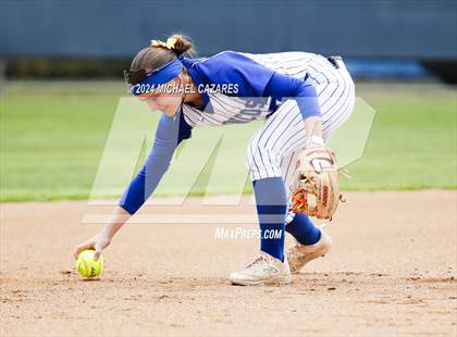 Thumbnail 1 in Mira Mesa @ Rancho Bernardo (Mater Dei Invitational) photogallery.