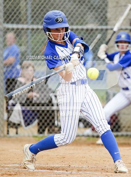 Thumbnail 2 in Mira Mesa @ Rancho Bernardo (Mater Dei Invitational) photogallery.