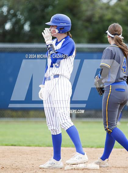 Thumbnail 3 in Mira Mesa @ Rancho Bernardo (Mater Dei Invitational) photogallery.