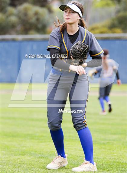 Thumbnail 3 in Mira Mesa @ Rancho Bernardo (Mater Dei Invitational) photogallery.