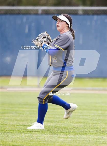 Thumbnail 2 in Mira Mesa @ Rancho Bernardo (Mater Dei Invitational) photogallery.