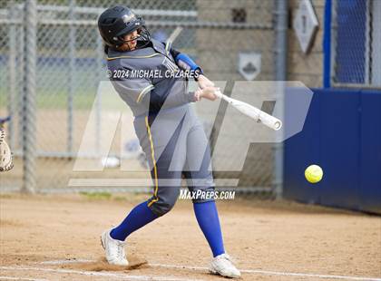 Thumbnail 3 in Mira Mesa @ Rancho Bernardo (Mater Dei Invitational) photogallery.