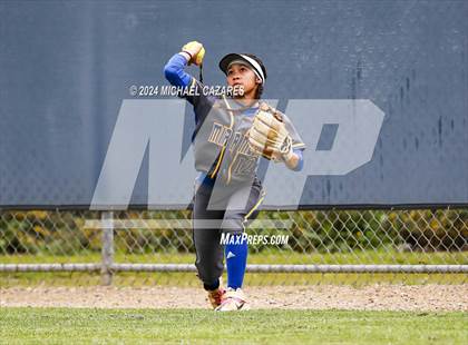 Thumbnail 2 in Mira Mesa @ Rancho Bernardo (Mater Dei Invitational) photogallery.