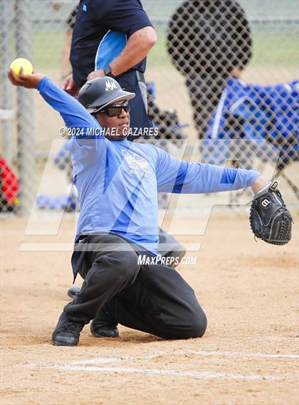 Thumbnail 2 in Mira Mesa @ Rancho Bernardo (Mater Dei Invitational) photogallery.