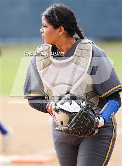 Thumbnail 2 in Mira Mesa @ Rancho Bernardo (Mater Dei Invitational) photogallery.