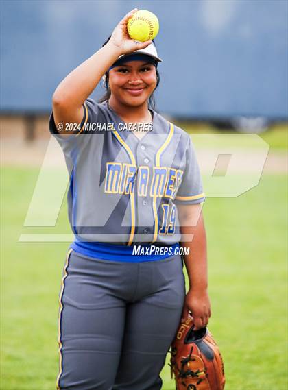 Thumbnail 3 in Mira Mesa @ Rancho Bernardo (Mater Dei Invitational) photogallery.