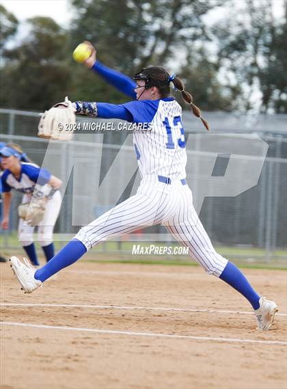 Thumbnail 2 in Mira Mesa @ Rancho Bernardo (Mater Dei Invitational) photogallery.