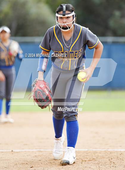 Thumbnail 2 in Mira Mesa @ Rancho Bernardo (Mater Dei Invitational) photogallery.