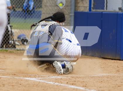 Thumbnail 1 in Mira Mesa @ Rancho Bernardo (Mater Dei Invitational) photogallery.