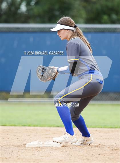 Thumbnail 2 in Mira Mesa @ Rancho Bernardo (Mater Dei Invitational) photogallery.