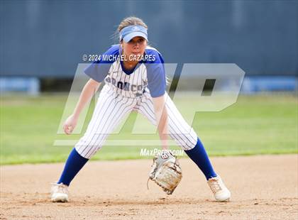 Thumbnail 2 in Mira Mesa @ Rancho Bernardo (Mater Dei Invitational) photogallery.