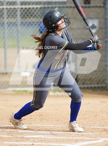 Thumbnail 2 in Mira Mesa @ Rancho Bernardo (Mater Dei Invitational) photogallery.