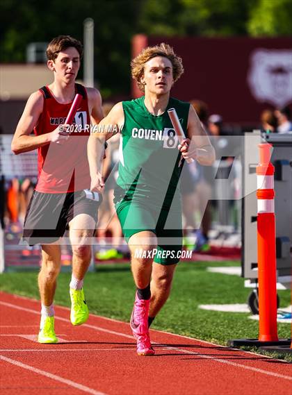 Thumbnail 1 in IHSAA Regionals photogallery.