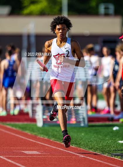 Thumbnail 3 in IHSAA Regionals photogallery.