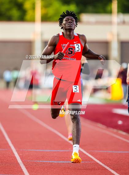 Thumbnail 2 in IHSAA Regionals photogallery.
