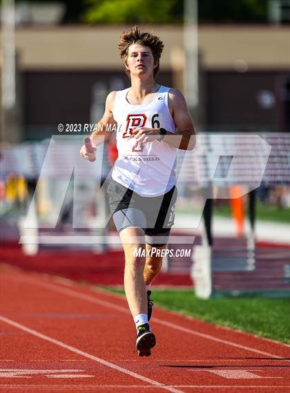 Thumbnail 3 in IHSAA Regionals photogallery.